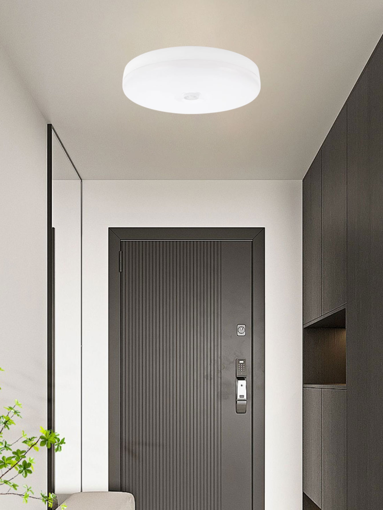 Lámpara de techo con sensor, LED brillante de color blanco frío activada por movimiento para uso doméstico, almacén, lavandería, despensa, cocina, pasillo, balcón, ático, garaje. Elija el tamaño adecuado según sus necesidades.