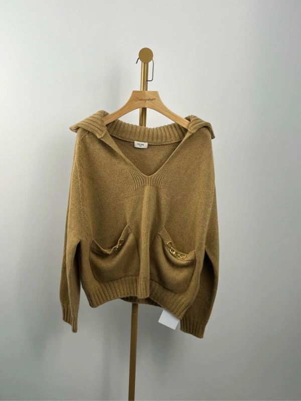 Celine khaki metal buckle logo knitwear,size S