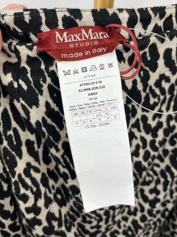 Maxmara Black leopard print skirt size M