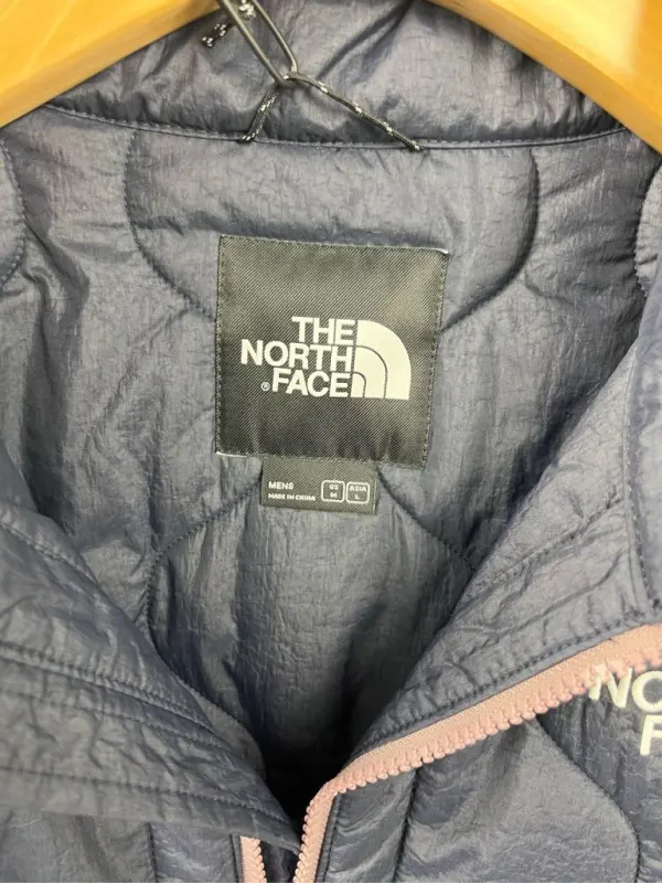 The north face purple spliced stand-up collar jacket