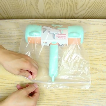 Hot-Selling Reusable Static Adsorption Pet Hair Remover Roller Small and Simple Lint Brush for Effective Cat/Dog Fur Removal,U-ME PET LUV,Best-Selling Pet Hair Remover Roller & Lint Cleaner For Carpets, Sofas & Furniture – Ultimate Dog & Cat Hair Removal Tool
