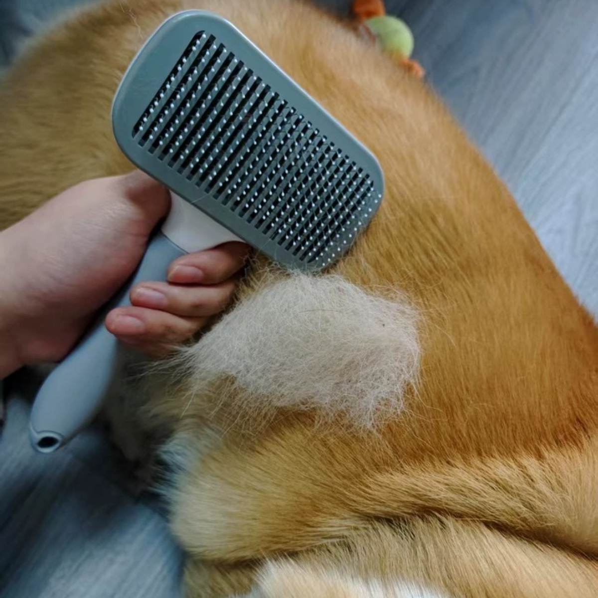 Hot-Selling Automatic Cat/Dog Grooming Comb Plastic Fine Needle Brush for Effortless Tangle-Free Hair Removal and Deshedding,U-ME PET LUV,Pro Self-Cleaning Pet Deshedding Brush - 1-Button Hair Release Stainless Steel Micro-Pins for Tangle-Free Coats on Dogs & Cats, Gentle Shed Control