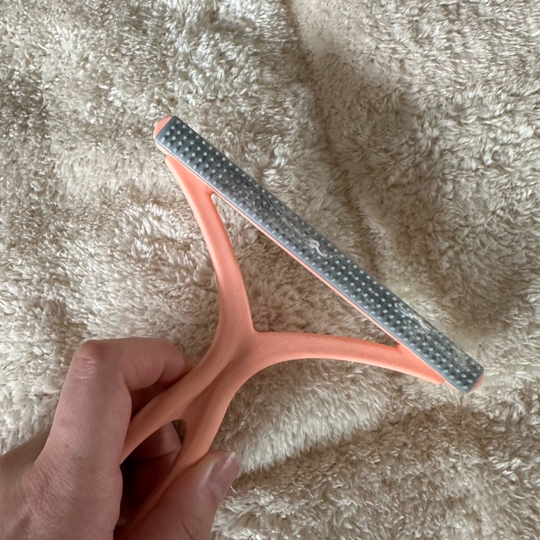 Hot-Selling Reusable Anti-Static Silicone Lint Brush Simple Style Plastic Pet Hair Remover for Furniture Clothes Carpets,U-ME PET LUV,ProPet Hair Remover Pro: Multi-Surface Deshedding Tool for Bedding, Carpets & Upholstery