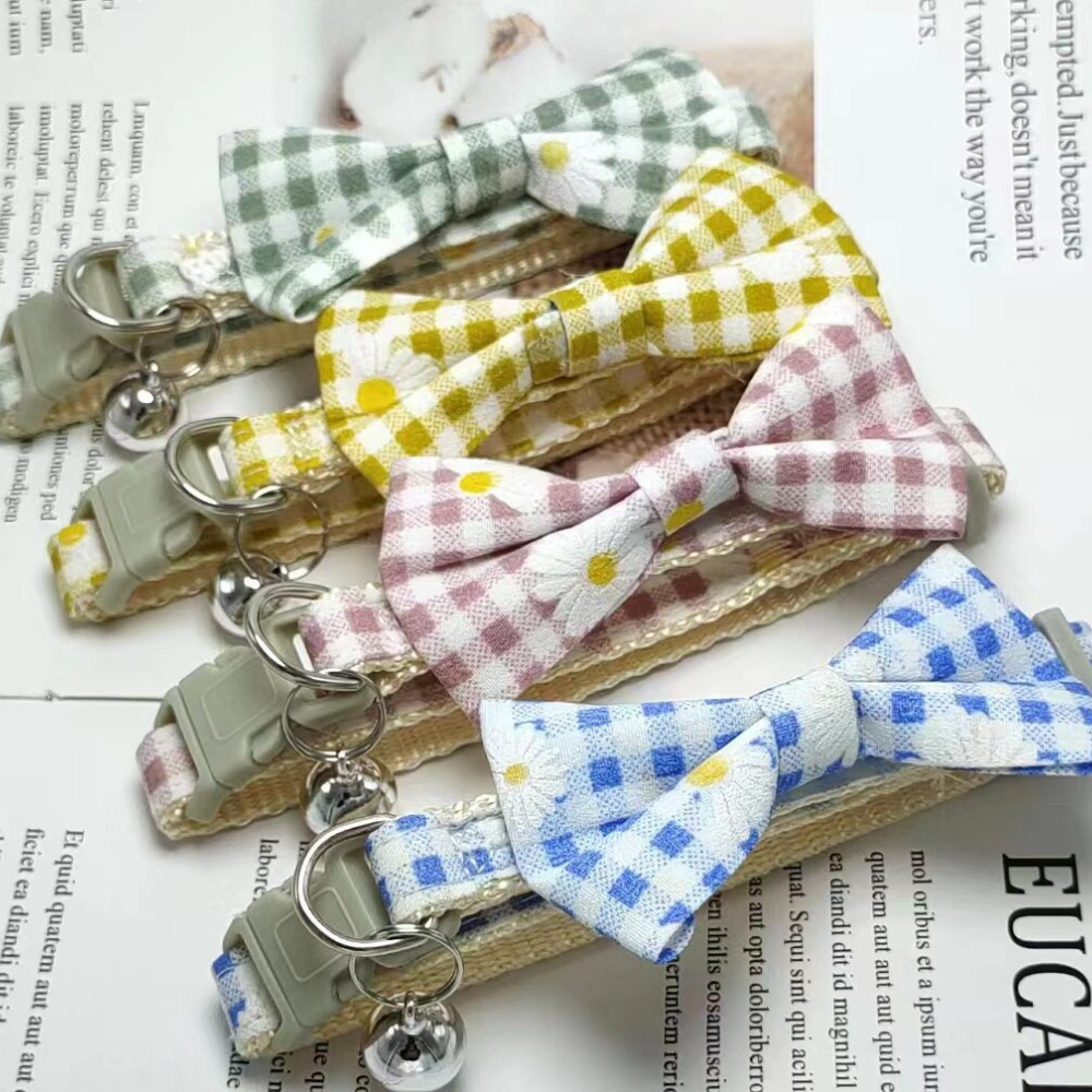 Manufacturer Wholesale Cross-Border Pet Training Accessories Small Dog Cat Plaid Chrysanthemum Bell Collar Bow Necklace Cartoon Animal,U-ME PET LUV,New Manufacturer's Cross-Border Pet Training Accessory Small Dog Cat Plaid Chrysanthemum Bell Collar Bow Necklace Cartoon Animal