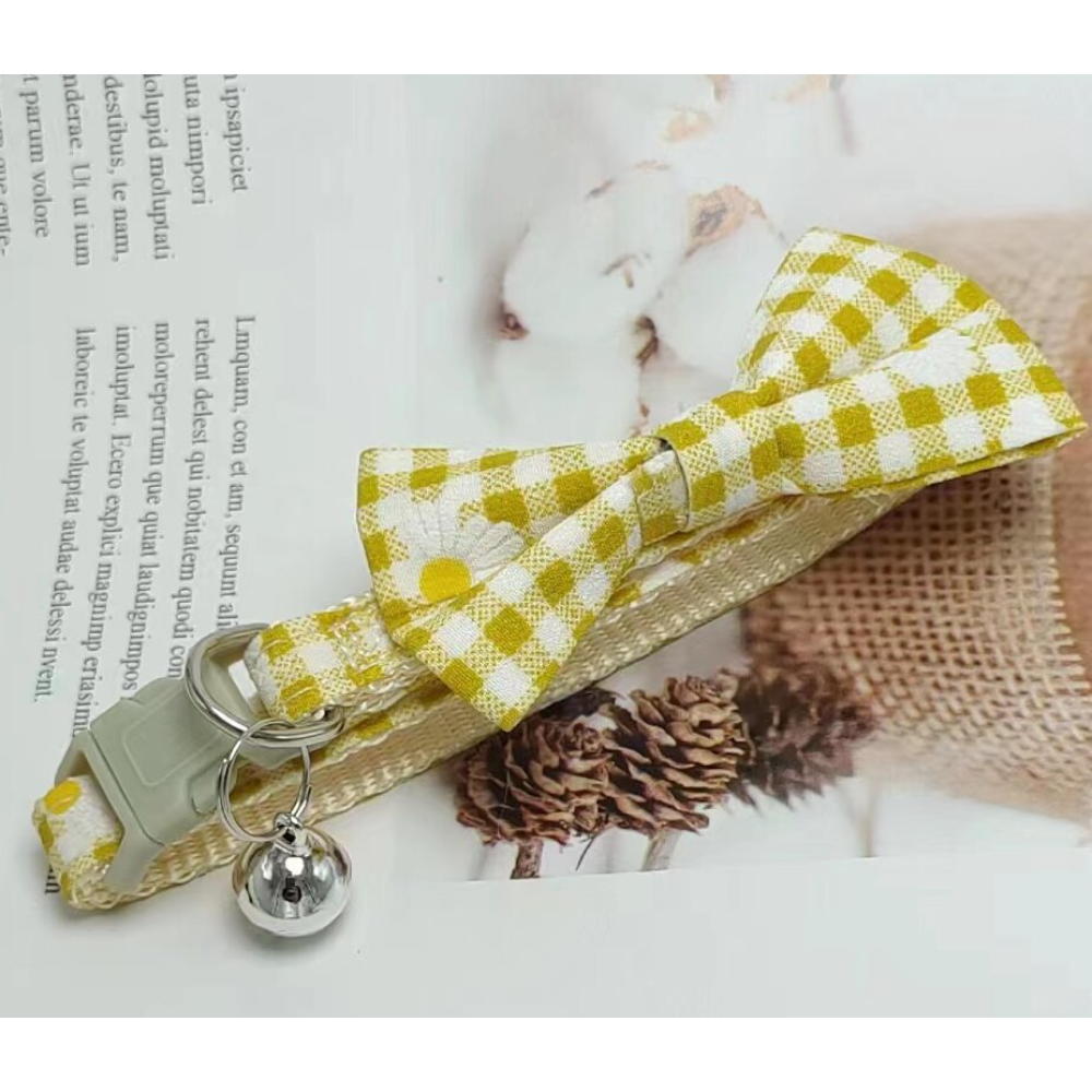 Manufacturer Wholesale Cross-Border Pet Training Accessories Small Dog Cat Plaid Chrysanthemum Bell Collar Bow Necklace Cartoon Animal,U-ME PET LUV,New Manufacturer's Cross-Border Pet Training Accessory Small Dog Cat Plaid Chrysanthemum Bell Collar Bow Necklace Cartoon Animal