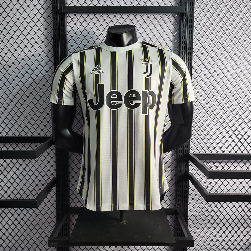 22-23 player version Juventus