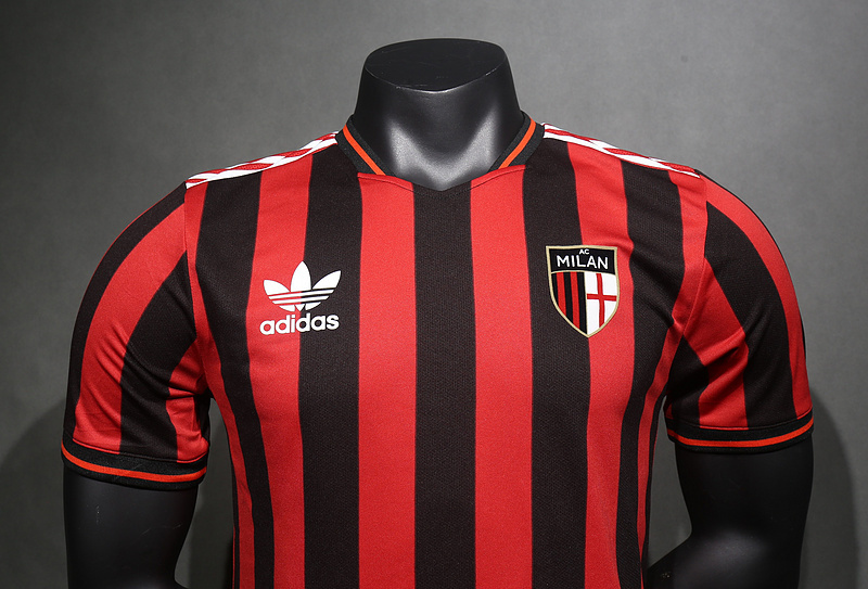 Player 2024-25 AC Milan Retro Special Edition Player Football jersey