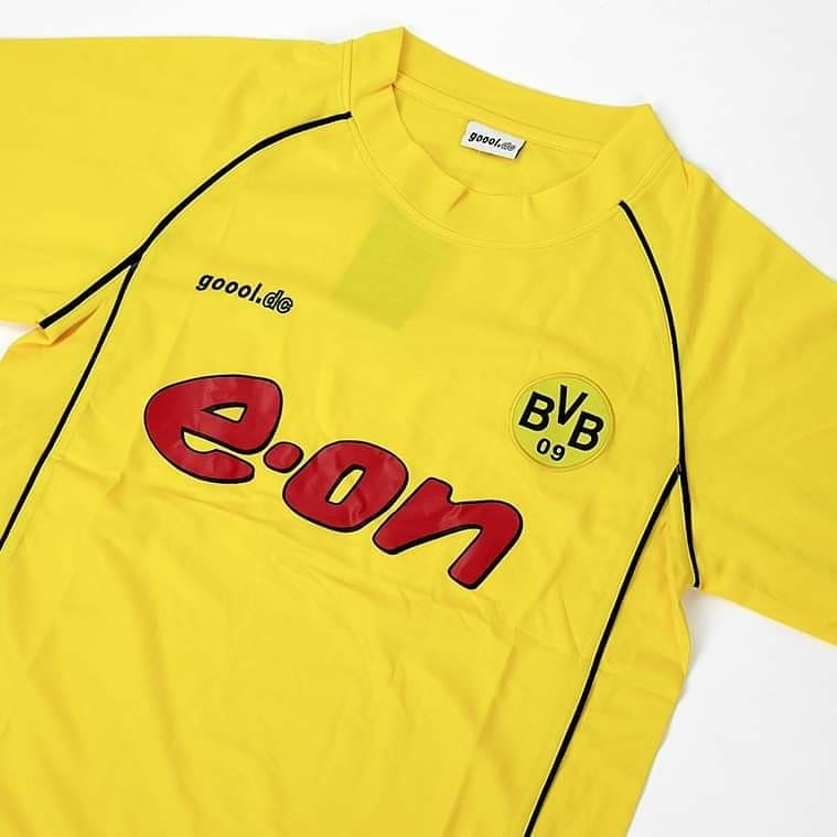 Retro 2002 Dortmund Home Football jersey retro