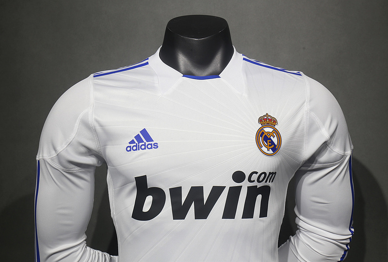 Player Retro 2010-11 Real Madrid Home Football jersey Retro long sleeves S-3XL