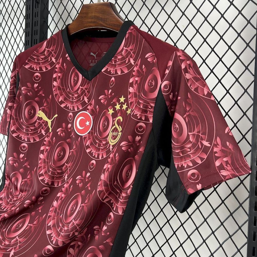 2025-26 Galatasaray Third Football jersey