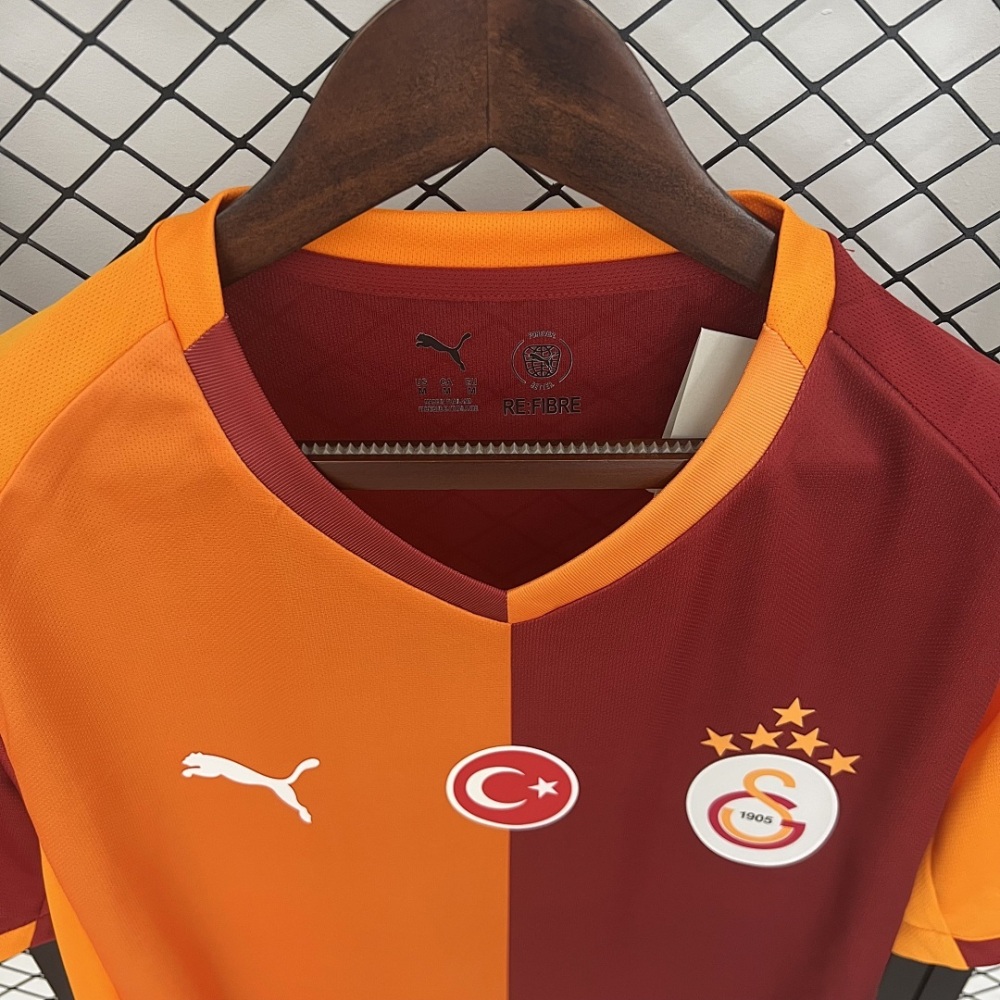 2025-26 Galatasaray Home Football jersey