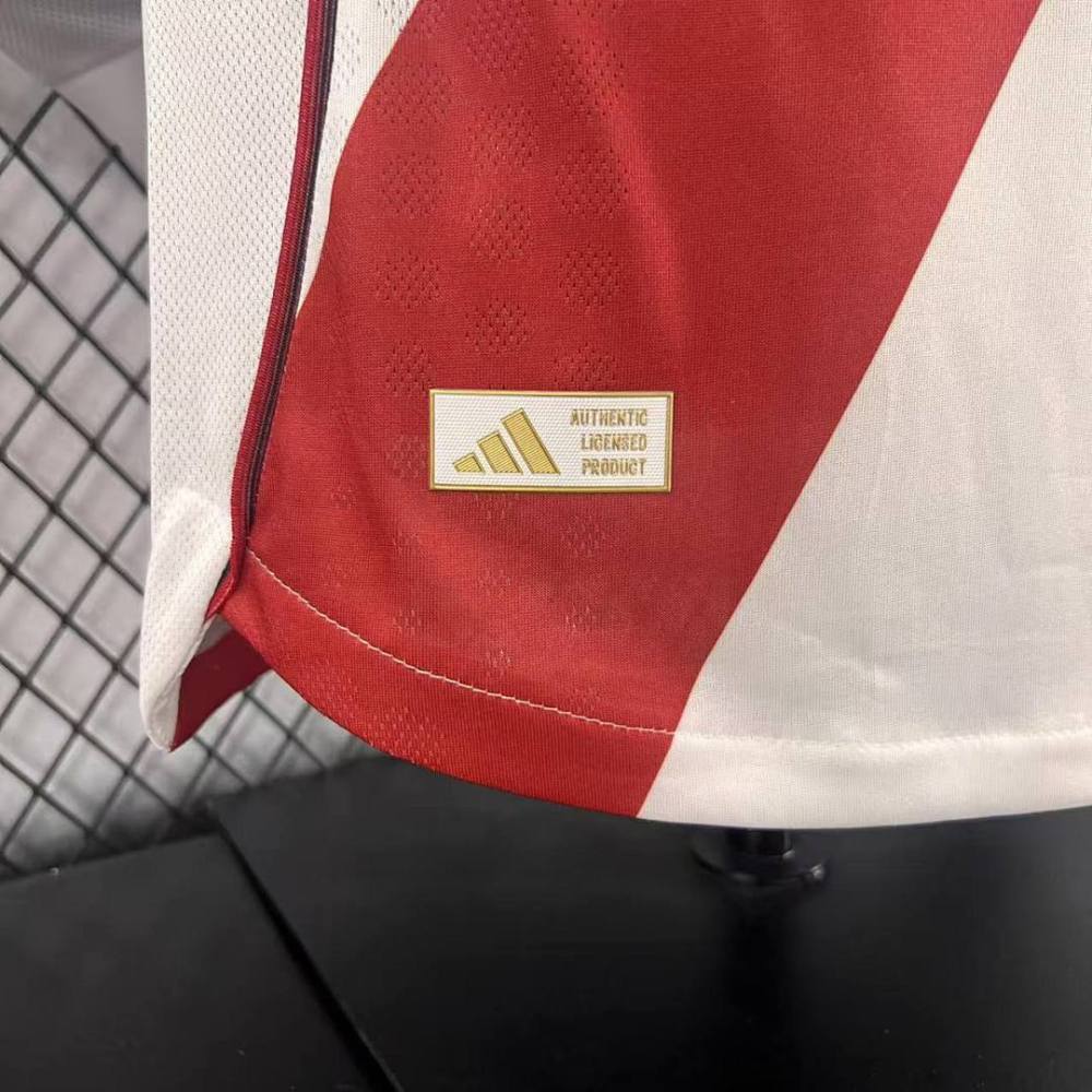Player 2025-26 River Plate Home Football jersey Long sleeves