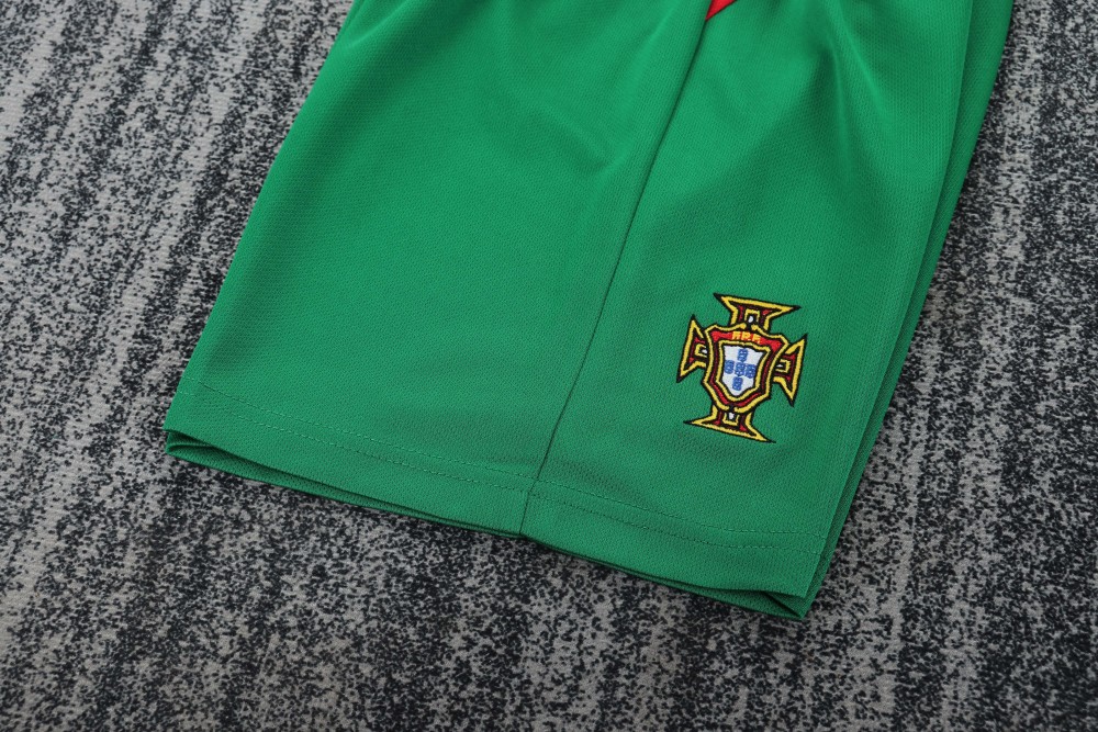 Kids Retro 2004 Portugal Home Kids Football jersey Long Sleeve