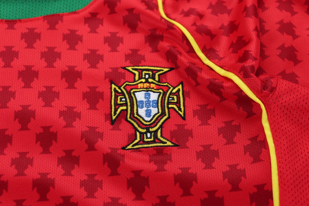 Kids Retro 2004 Portugal Home Kids Football jersey Long Sleeve