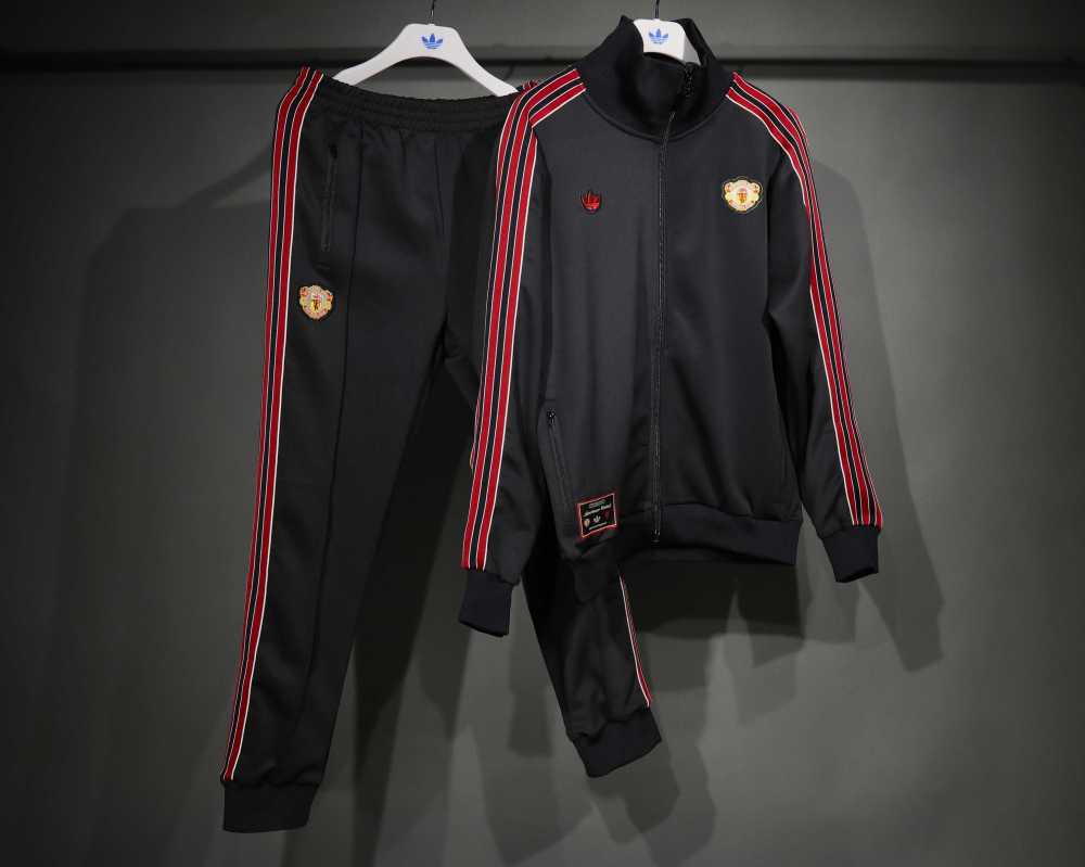 2026-27 season Manchester United jacket suit