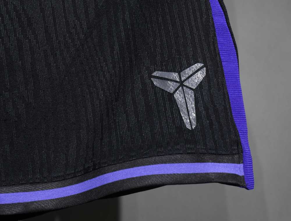 Player Edition Shorts 2025-26 Shorts Barcelona Away