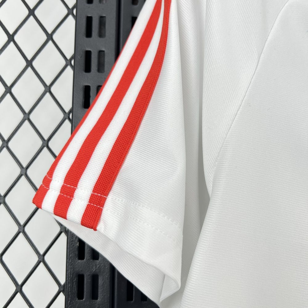 2026-27 Liverpool Originals Terrace Icons Football jersey