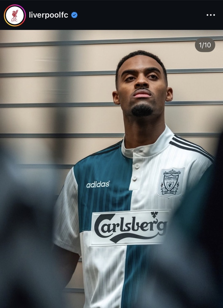 Player version Retro 1995-96 Liverpool Away Football jersey Retro S-3XL