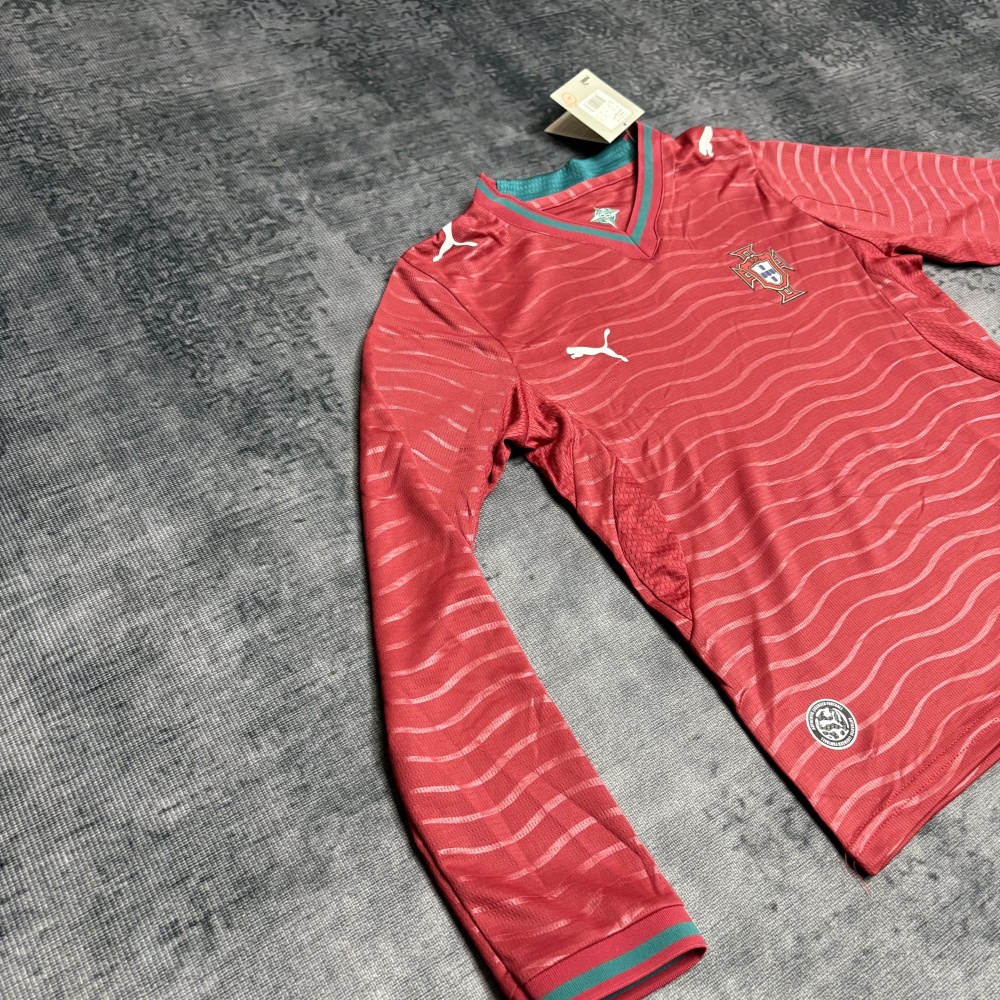 Kids 2026 Portugal Home Kids Football jersey Long Sleeve World Cup