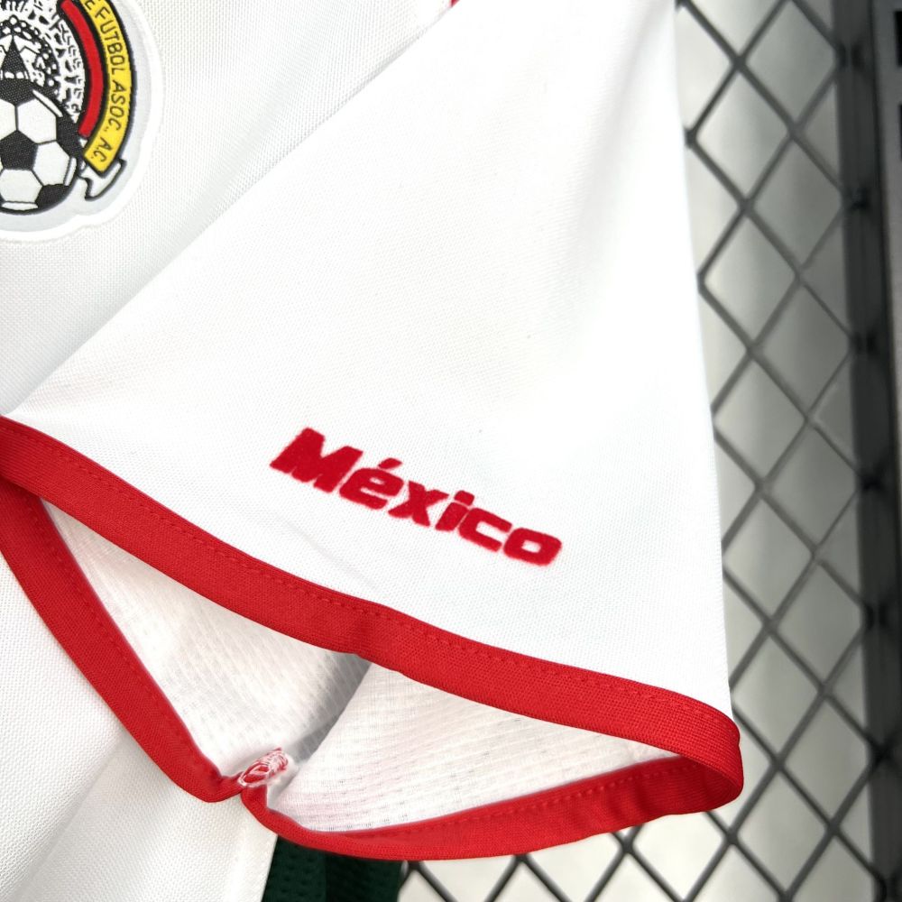 Retro 2002 Mexico Away Football jersey retro