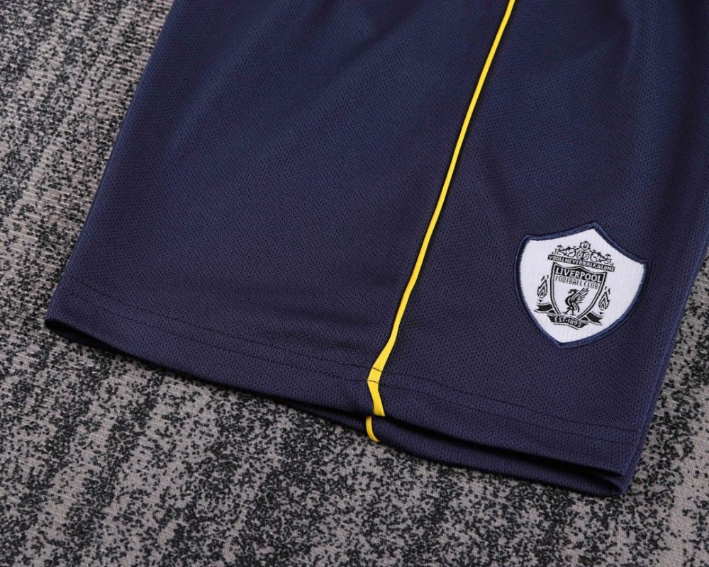 Retro 2001-02 Liverpool Away Kids Football jersey Kids