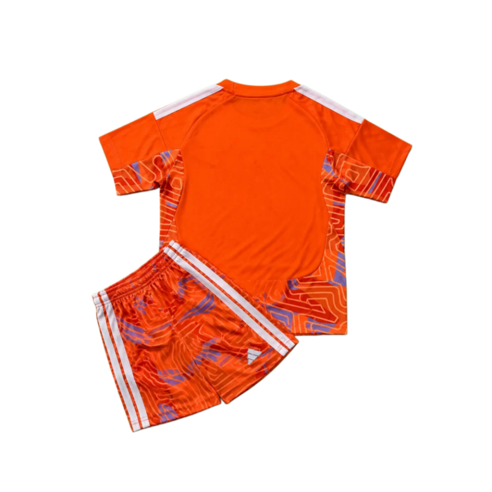 KIDS 2026-27 Juventus goalkeeper KIDS Football jersey