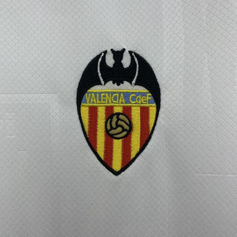 Retro 96-97 Valencia Home Football jersey retro