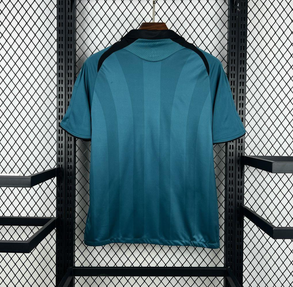 Retro 2008-09 Liverpool Third Football jersey retro