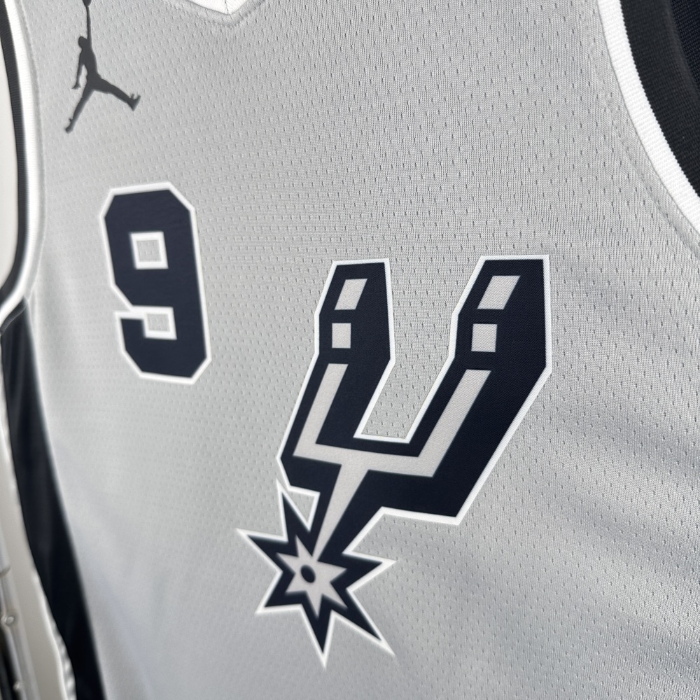 2021/22 San Antonio Spurs Jordan Edition Gray Tony Parker #9 Jersey | NBA Swingman Jersey