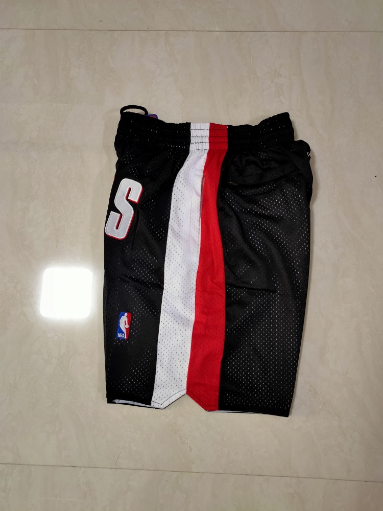Portland Trail Blazers Throwback Pocket Black Basketball Shorts