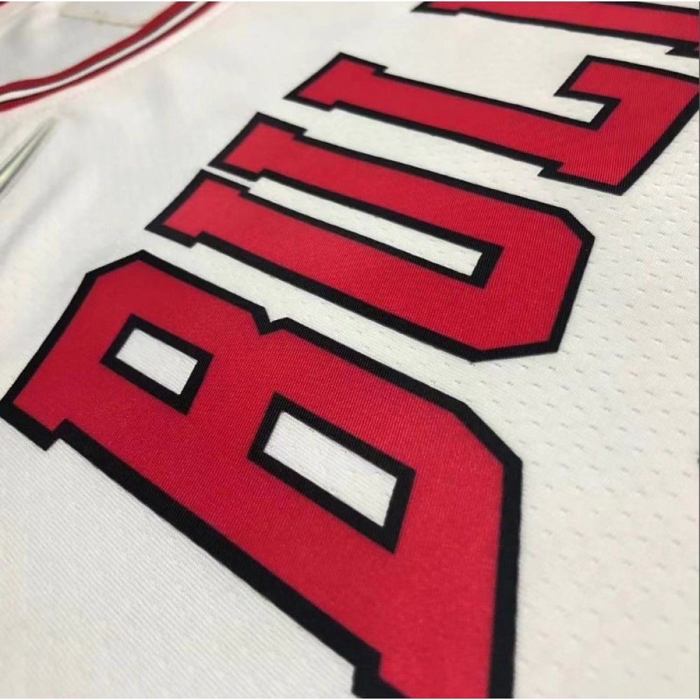 Men’s Chicago Bulls Alex Caruso #6 Nike White 2021/22 Diamond Swingman NBA Jersey – Icon Edition