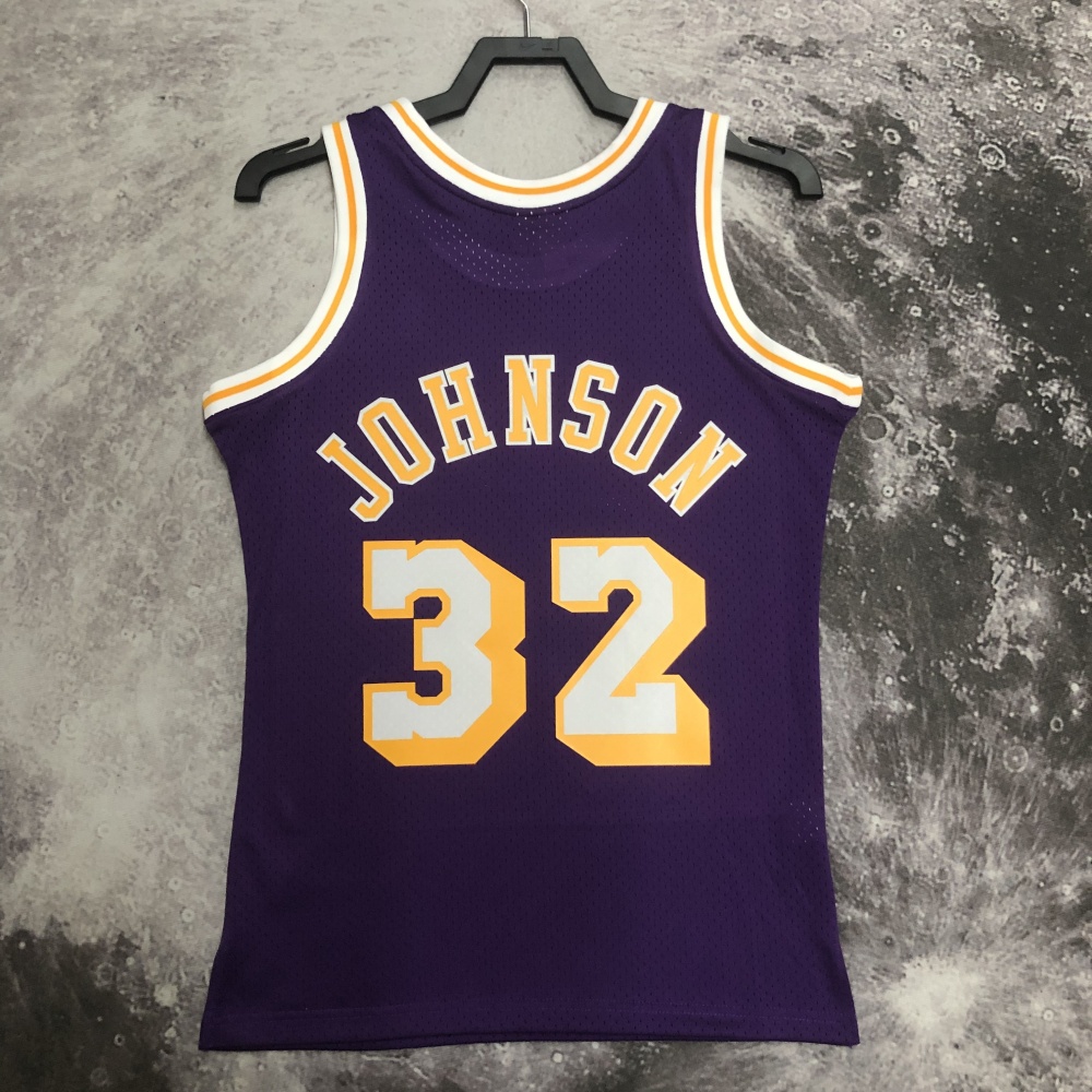 Los Angeles Lakers Mitchell & Ness Retro Magic Johnson #32 Purple Men’s Jersey