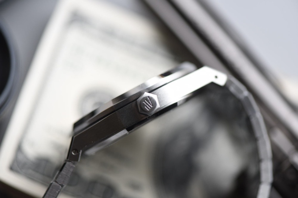 AP Royal Oak Self-winding