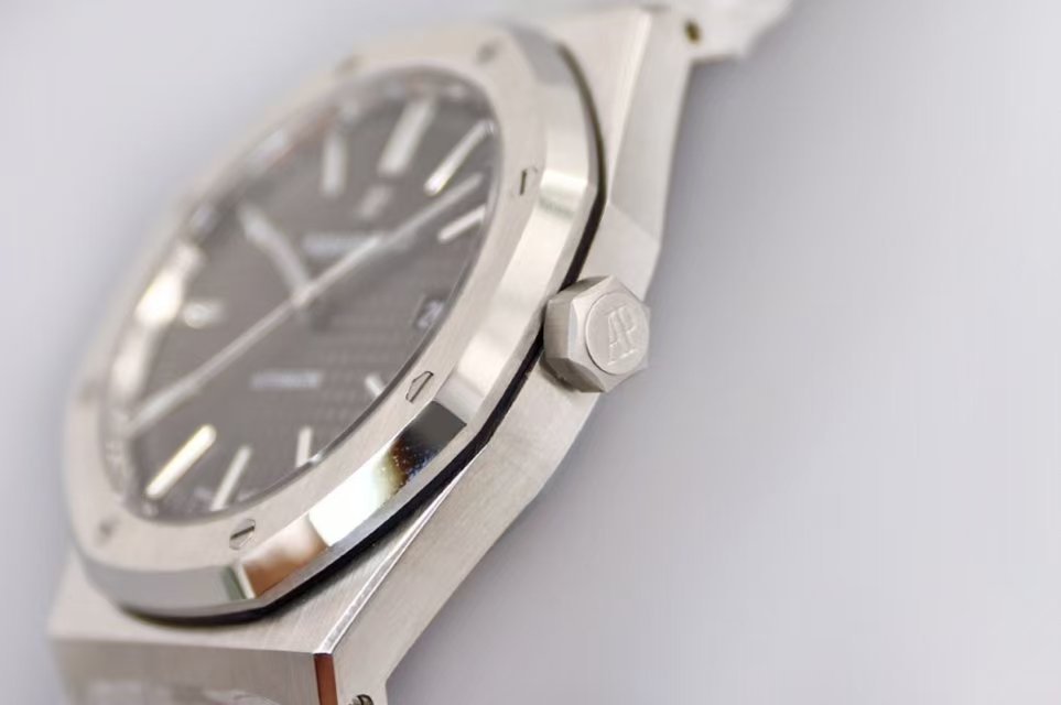 AP Royal Oak Self-winding