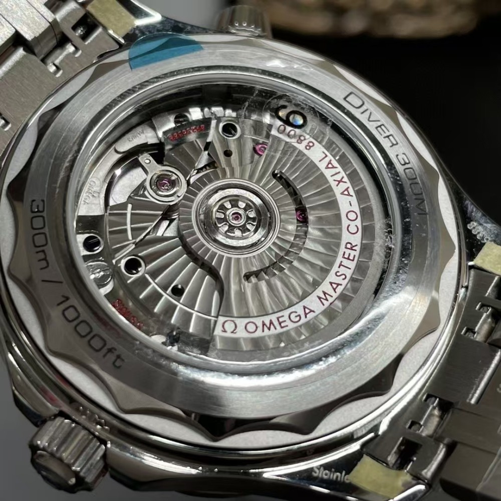 OMEGA SeaMaster Diver 300M