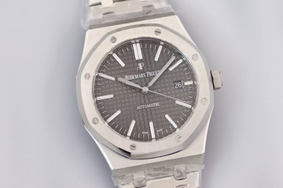 AP Royal Oak Self-winding