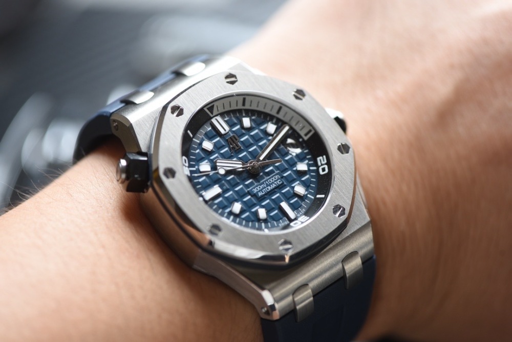 AP Royal Oak Diver Offshore