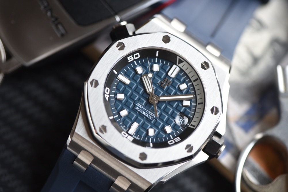 AP Royal Oak Diver Offshore