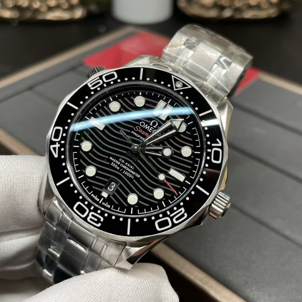 OMEGA SeaMaster Diver 300M