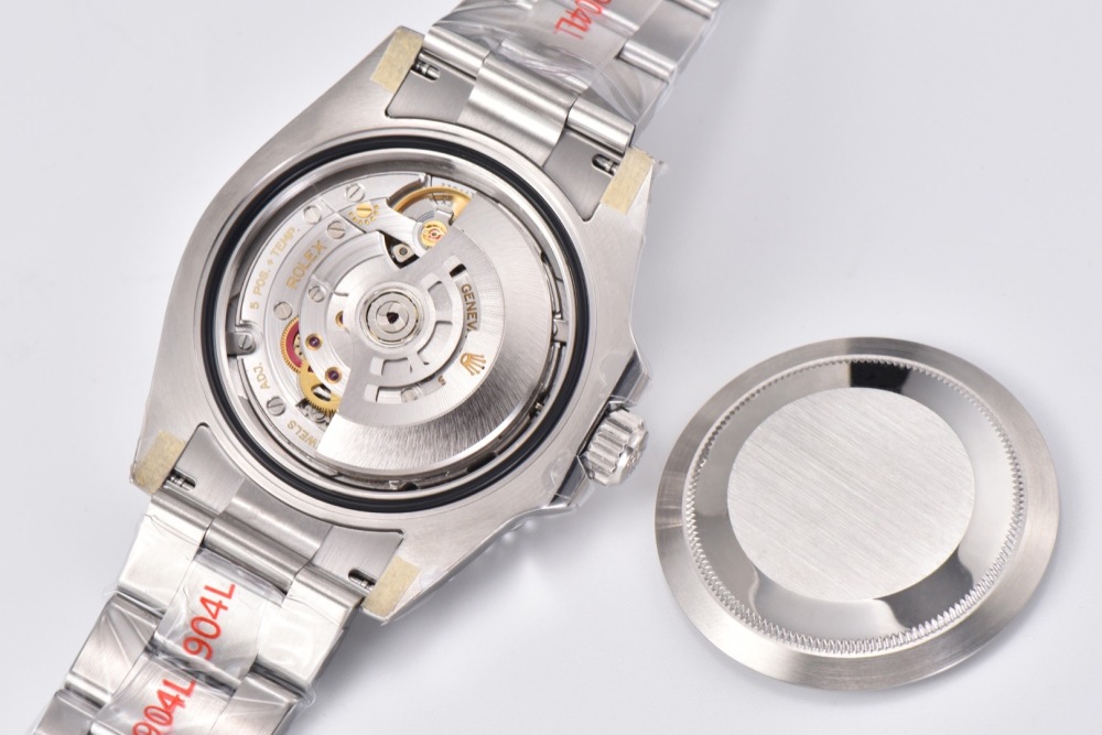 Rolex Submariner Date