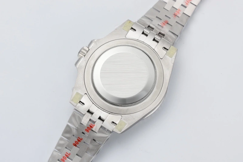 GMT-Master II