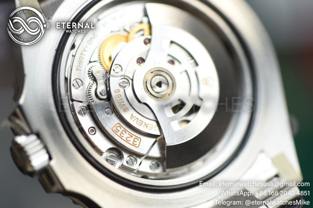 Sea-Dweller 126600 43mm 904L SS/SS Blk VSF VS3235