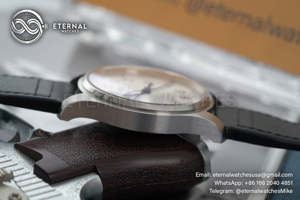 IWC - Pilots Watch Mark XX 40mm SS/LE White Dial V7F A2892