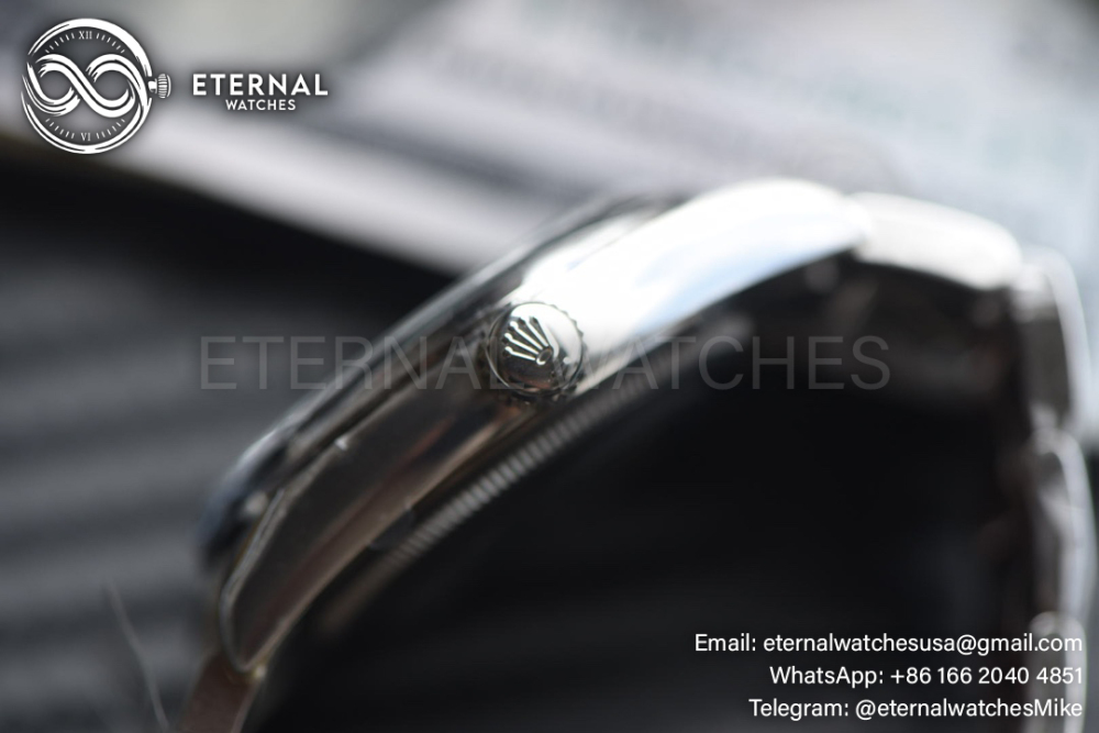Rolex - Oyster Perpetual 126000 36mm SS/SS Tiffany Blue Dial Clean VR3230