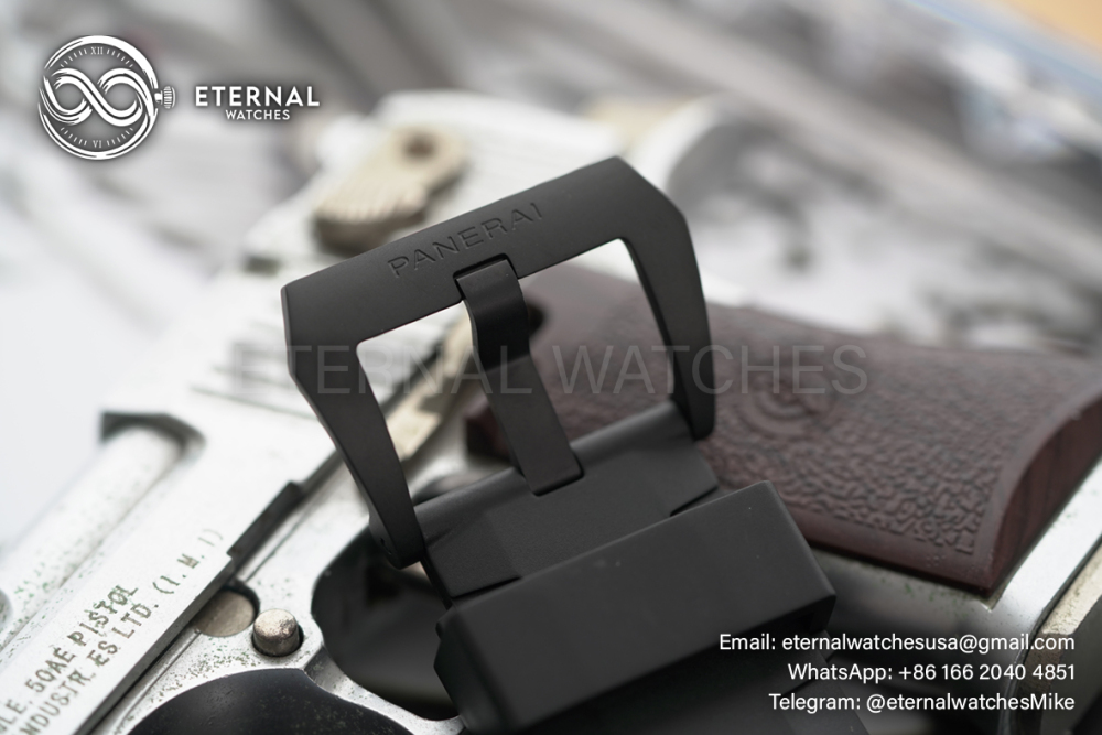 PANERAI - Submersible PAM1324 44mm Carbon/RU Black Dial VSF P9011