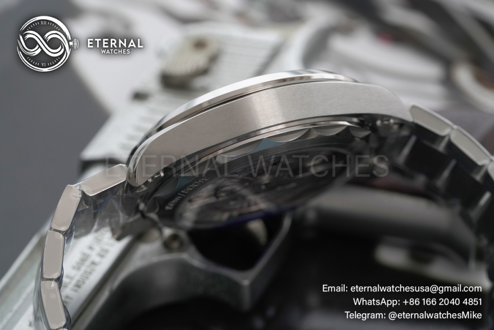 OMEGA - Seamaster Aqua Terra 150M 43mm World Timer SS/SS Blue Dial VSF A8938