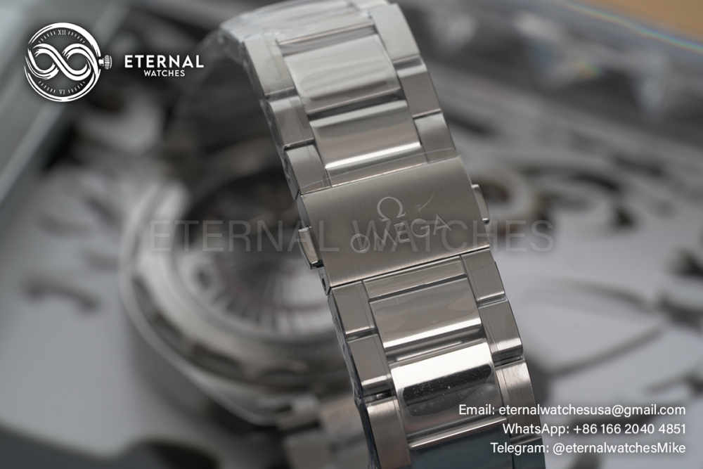 OMEGA - Seamaster Aqua Terra 150M 43mm World Timer SS/SS Blue Dial VSF A8938