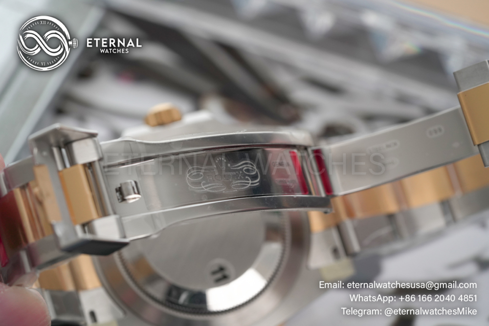 ROLEX - Submariner 126613LB 41MM 904L Blue/Dot YG/SS VSF VS3235