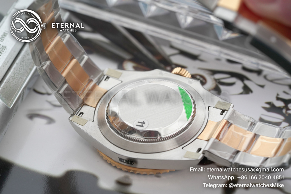 ROLEX - Submariner 126613LB 41MM 904L Blue/Dot YG/SS VSF VS3235