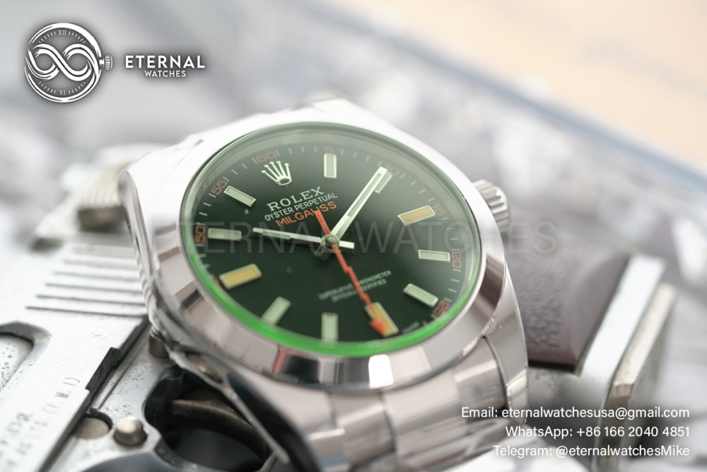 ROLEX - Milgauss 116400GV 40mm SS/SS Black Dial Green Crystal VSF VS3131